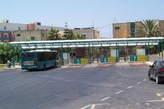 דירות סיינט פול ביי Kennedy Court - Prime Location - Bus Terminus מראה חיצוני תמונה